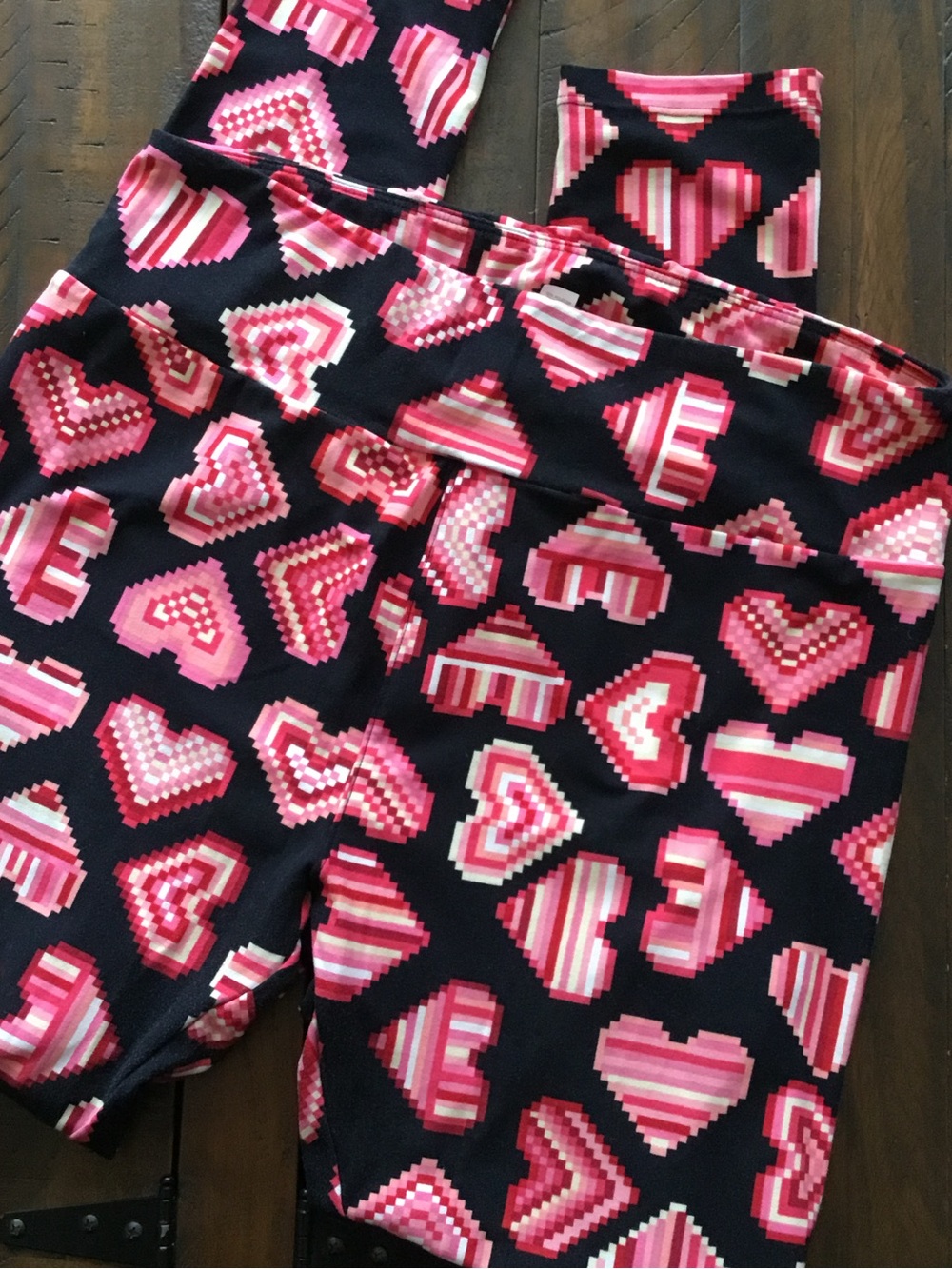 LuLaRoe Black Leggings with Pink and Red Pixel Heart Pattern